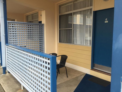 Golden Sands Motor Inn - Tourism TAS 15