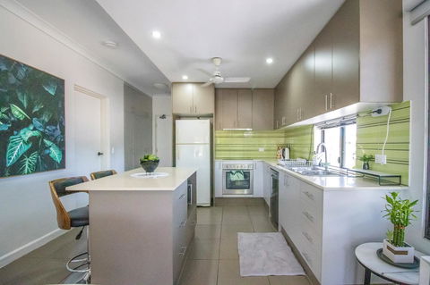 ZEN QUEST - The NOMADS PAD Near Nightcliff Markets & Sunset Foreshore - Tourism TAS 26
