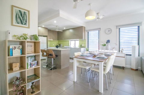 ZEN QUEST - The NOMADS PAD Near Nightcliff Markets & Sunset Foreshore - Tourism TAS 12