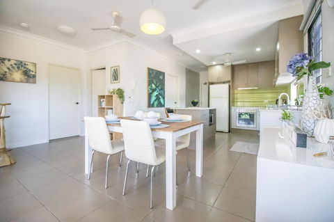 ZEN QUEST - The NOMADS PAD Near Nightcliff Markets & Sunset Foreshore - Tourism TAS 13