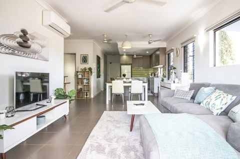 ZEN QUEST - The NOMADS PAD Near Nightcliff Markets & Sunset Foreshore - Tourism TAS 1