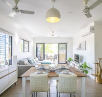 ZEN QUARTERS - The NOMADS PAD Near Nightcliff Markets  Sunset Foreshore - Tourism TAS