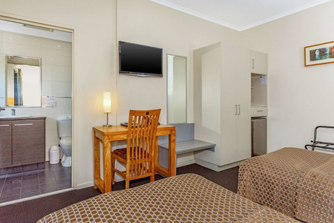 Quality Hotel Darwin Airport - Tourism TAS 10
