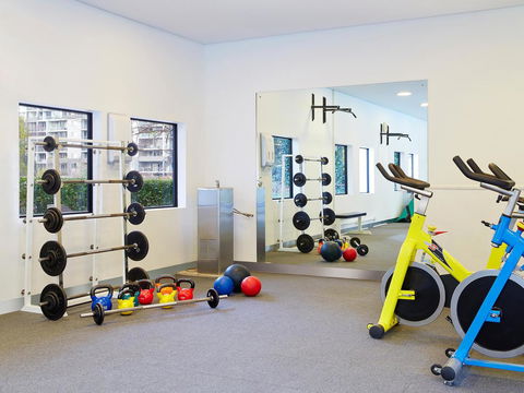 Crowne Plaza Canberra, An IHG Hotel - Hobart Tourism 5