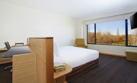 Crowne Plaza Canberra, An IHG Hotel - Hobart Tourism 41