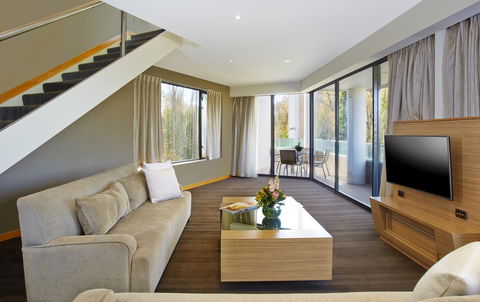 Crowne Plaza Canberra, An IHG Hotel - Hobart Tourism 38