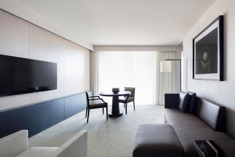 Hotel Realm - Tourism TAS 10