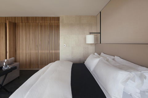 Hotel Realm - Tourism TAS 18