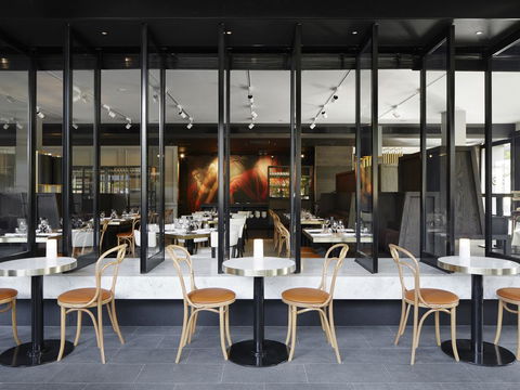 Burbury Hotel - Hobart Tourism 18