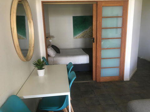 Lennox Holiday Apartments - Tourism TAS 14