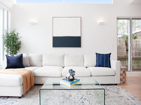 BONDI BLUE-hosted By:L'Abode Accommodation - Tourism TAS 3