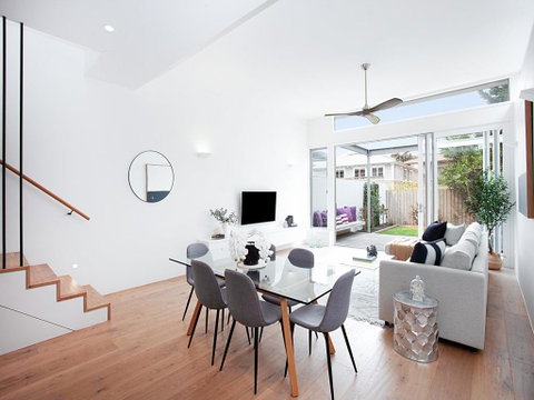 BONDI BLUE-hosted By:L'Abode Accommodation - Tourism TAS 0
