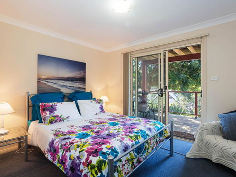 Bonito At Bagnalls Beach' 1/6 Bonito Street - Pet Friendly, Air Conditioning - Hobart Tourism 1
