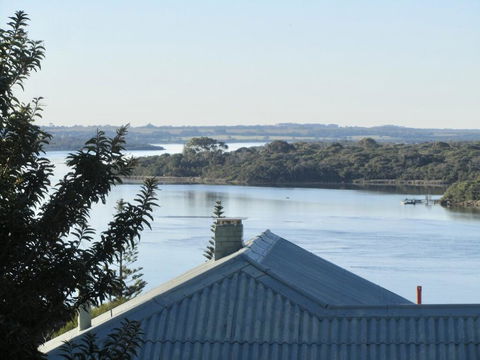 Bonnie View - A Wonderful View Up The River Experience Augusta - Hobart Tourism 0