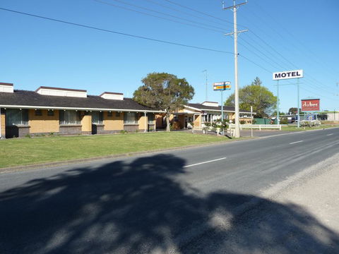 Bordertown Dukes Motorinn - Tourism TAS 3