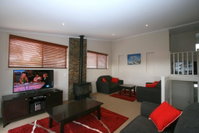 Boronia 4/30 Nettin Circuit