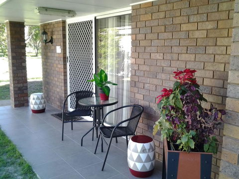 Bottlebrush B & B - Hobart Tourism 1