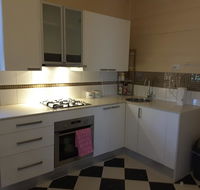 Bourke Apartments - Hobart Tourism