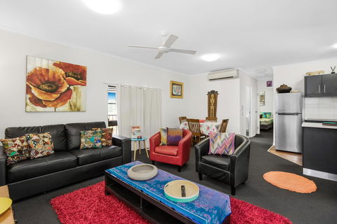 BOUTIQUE APARTMENTS BEACH LOCATION - Hobart Tourism 0
