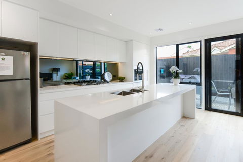 Boutique Stays - Murrumbeena Place 2 - Tourism TAS 3
