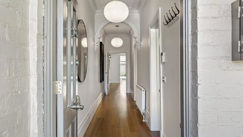 Boutique Stays - Victorian Vogue, Richmond House - Tourism TAS 1