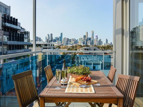 Boutique Stays - Zinc 501, Port Melbourne - Hobart Tourism 0