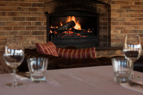 Bowen Inn Motel - Tourism TAS 2