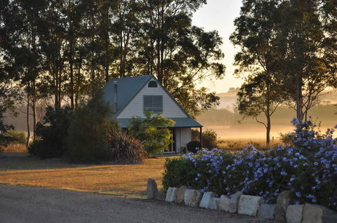 Bracken Ridge Villas - Hobart Tourism 1