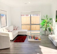 Brand New Home 10 mins to Beach Torquay Geelong Deakin Hospitals - Hobart Tourism