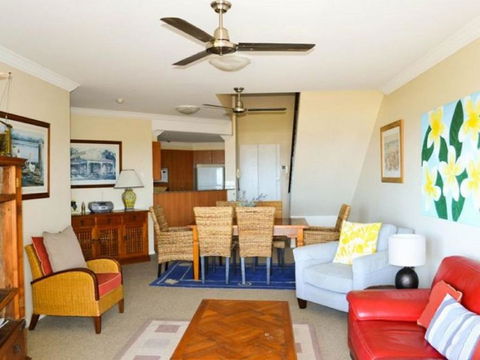 Breakers 1/10 - Tourism TAS 1