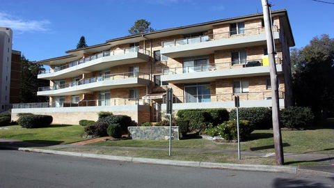 Breakers 8 - Main Beach Location! - Hobart Tourism 0