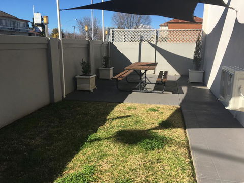 Breakout Motor Inn - Hobart Tourism 1