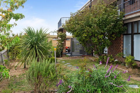Bridairre Holiday Apartments - Tourism TAS 1