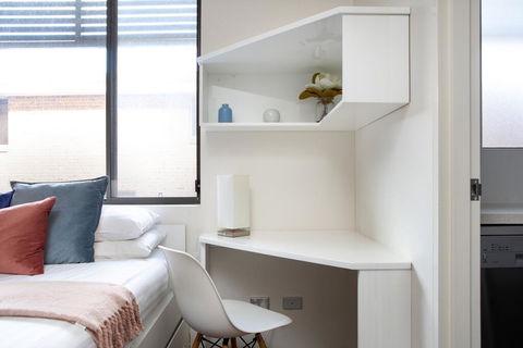 Bright Studio Steps From Westmead Hospital - Tourism TAS 2