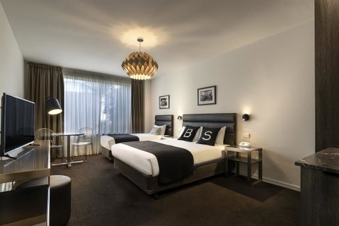 Brighton Savoy Hotel - Tourism TAS 3