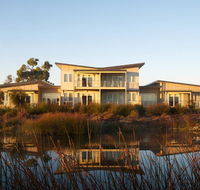Broadbeach Inverloch Resort - Hobart Tourism