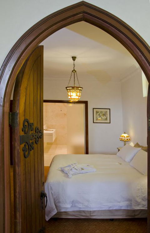 Broken Hill Outback Church Stay - Tourism TAS 3