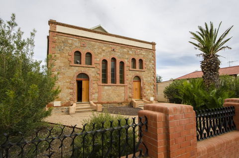 Broken Hill Outback Church Stay - Tourism TAS 2