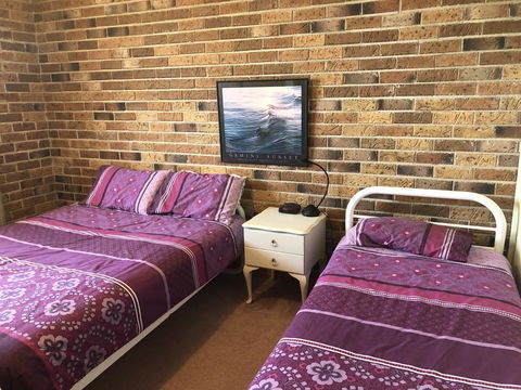 Bronte Court No 3 At South West Rocks - Hobart Tourism 1