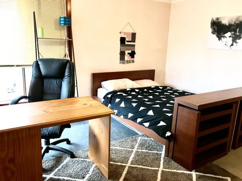 Budget Clayton Homestay - Hobart Tourism 2