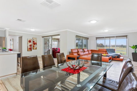 Bulla Hill Villas - Melbourne Airport - Tourism TAS 1