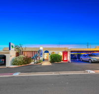 Bundaberg Coral Villa Motor Inn - Tourism TAS