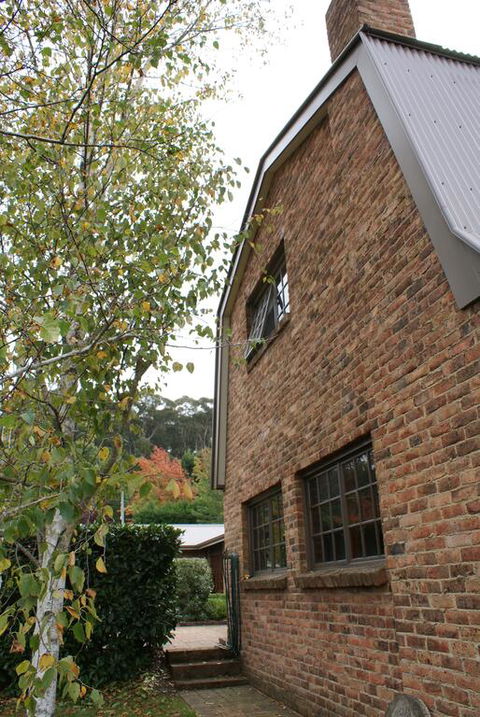 Bundanoon @2578 - Tourism TAS 3