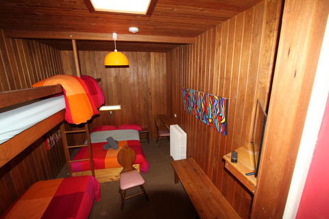 Bunkhouse Motel - Tourism TAS 3