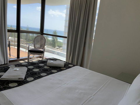 Burleigh Gardens North Hi-Rise Holiday Apartments - Hobart Tourism 1