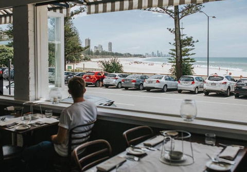 Burleigh Luxe - Hobart Tourism 2