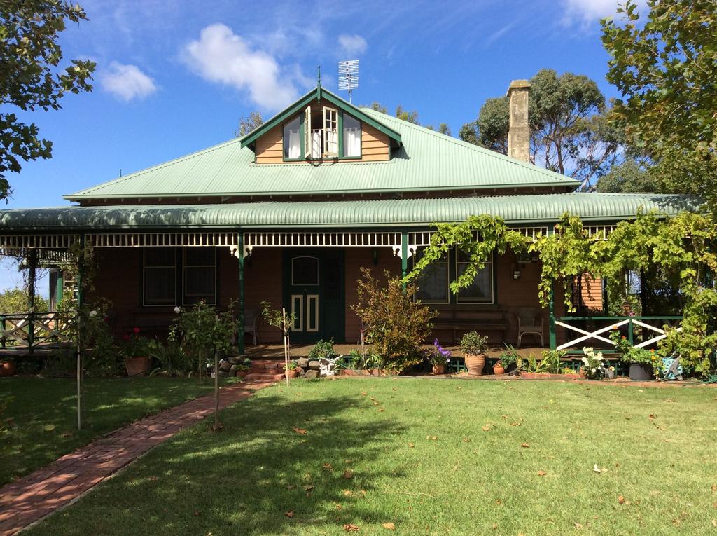 Nirranda VIC Tourism TAS