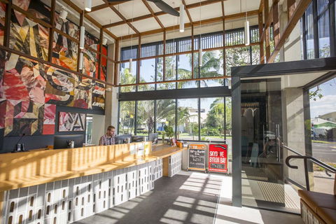 Byron Bay YHA - Hobart Tourism 1