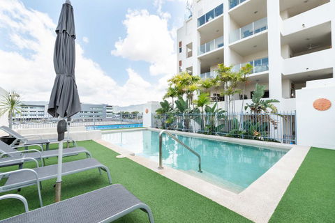Cairns City Apartments - Hobart Tourism 2