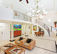Cairns Queens Court - Hobart Tourism